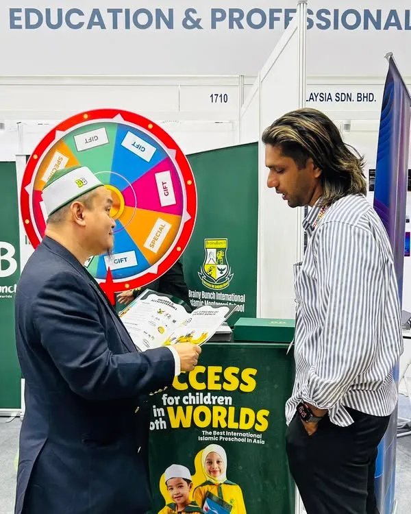 A conversation at the Brainy Bunch booth during Malaysia Brand Day 2026